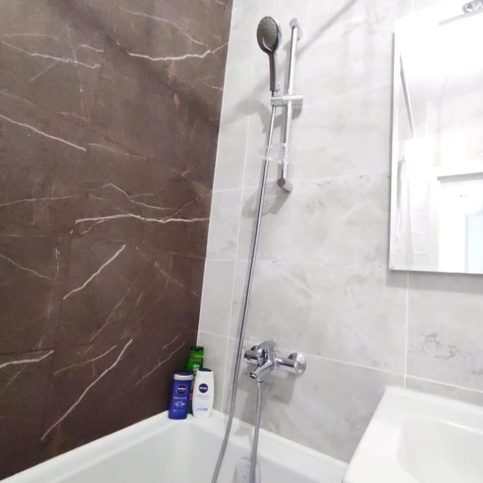 52 напротив трц Mega возле гор Apartment Almaty